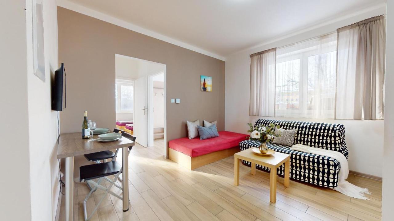 מילוביצה Apartman Dubova מראה חיצוני תמונה